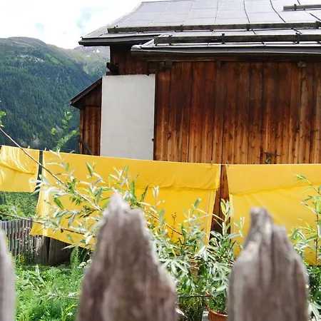 Tessanda Verdet Séjour à la campagne *